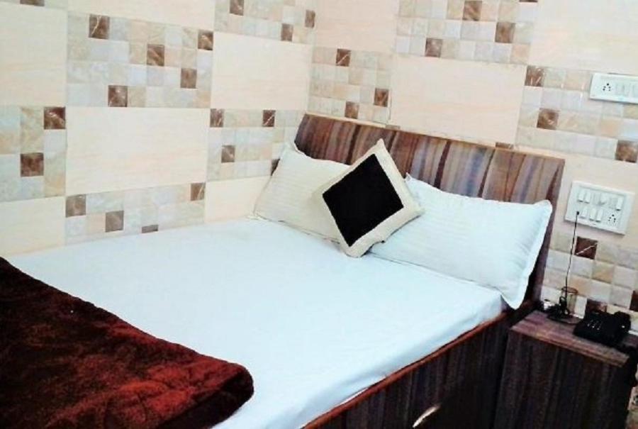 Ajanta Hotel 100 Mtrs Railway Station & 400 Mtrs Dargah Аджмер Екстериор снимка