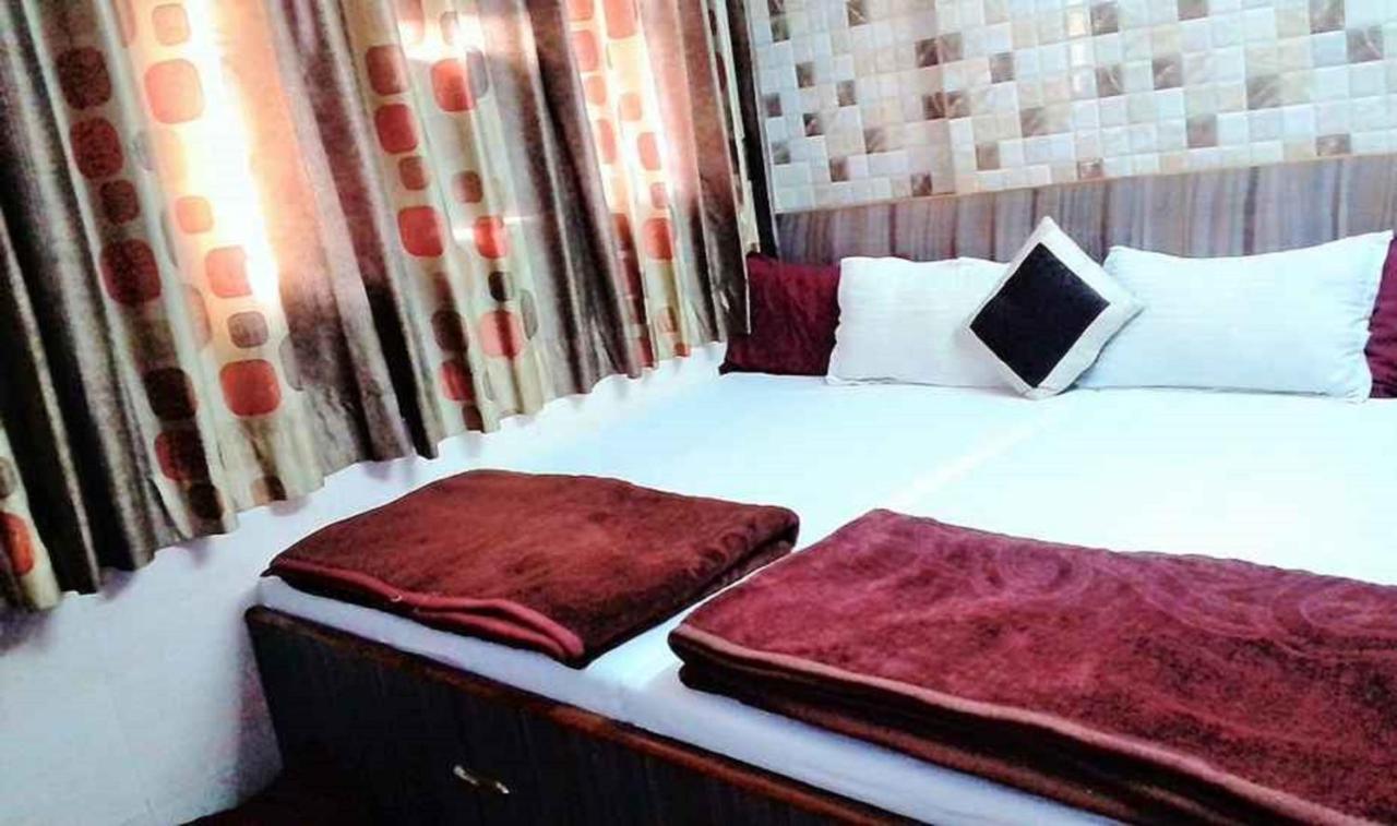 Ajanta Hotel 100 Mtrs Railway Station & 400 Mtrs Dargah Аджмер Екстериор снимка
